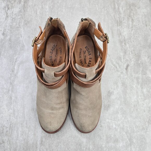Kork-Ease Western Ankle Booties Size 8 Taupe Suede Block Heel Buckle Boots - Picture 2 of 12
